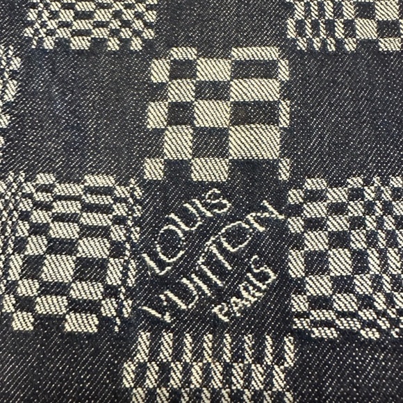 Louis Vuitton Denim Distorted Damier Print Jeans - Picture 10 of 16